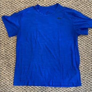 Nike t shirt